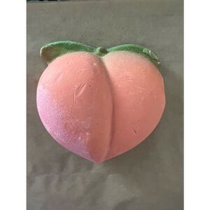 Lush Kitchen Box Exclusive PEACHY SOAP BAR Brand New Feb 26